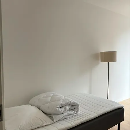Appartement L C *